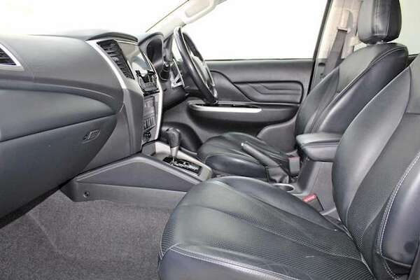 2020 Mitsubishi TRITON GLS PREMIUM DUAL CAB MR MY20