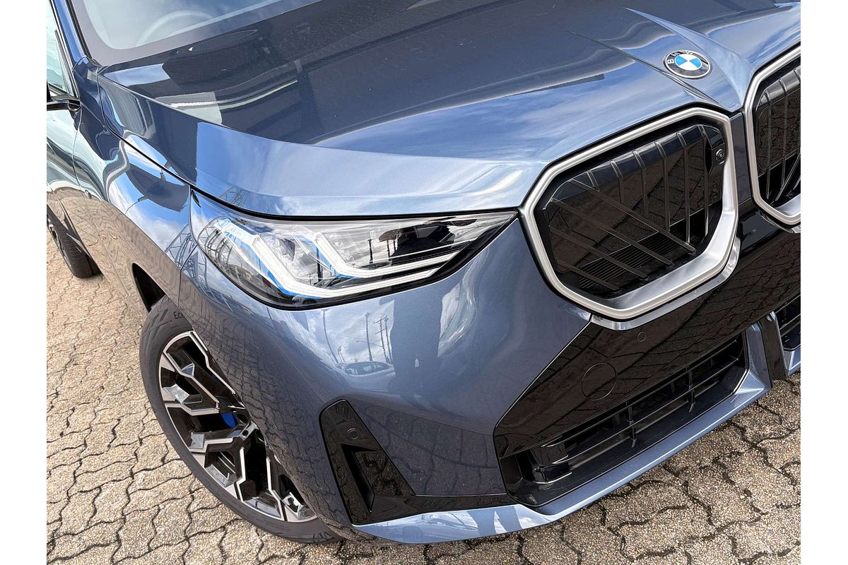 2025 BMW X3 30e xDrive G45