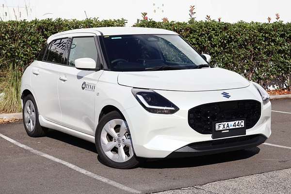 2025 Suzuki Swift Hybrid Plus UZ