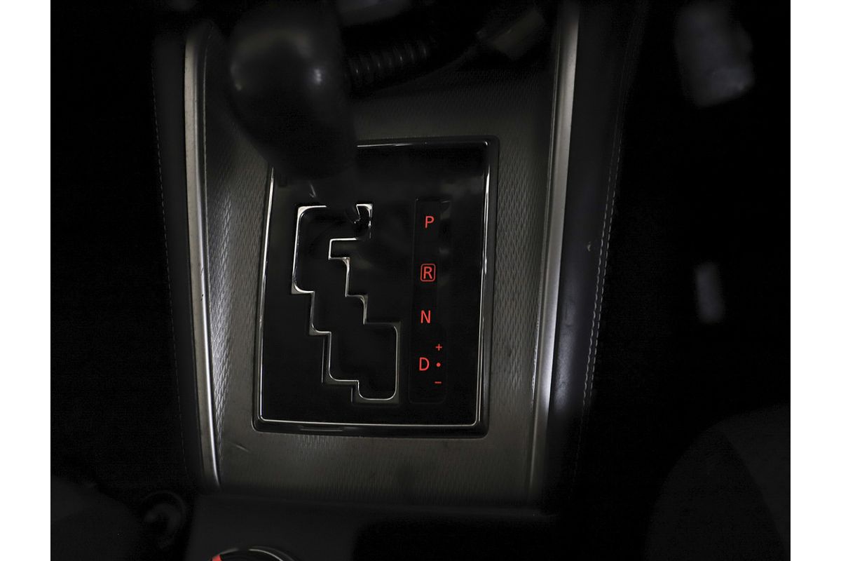 2021 Mitsubishi MR Triton GLX-R 2.4L D 6A/T 4X4 DC PU