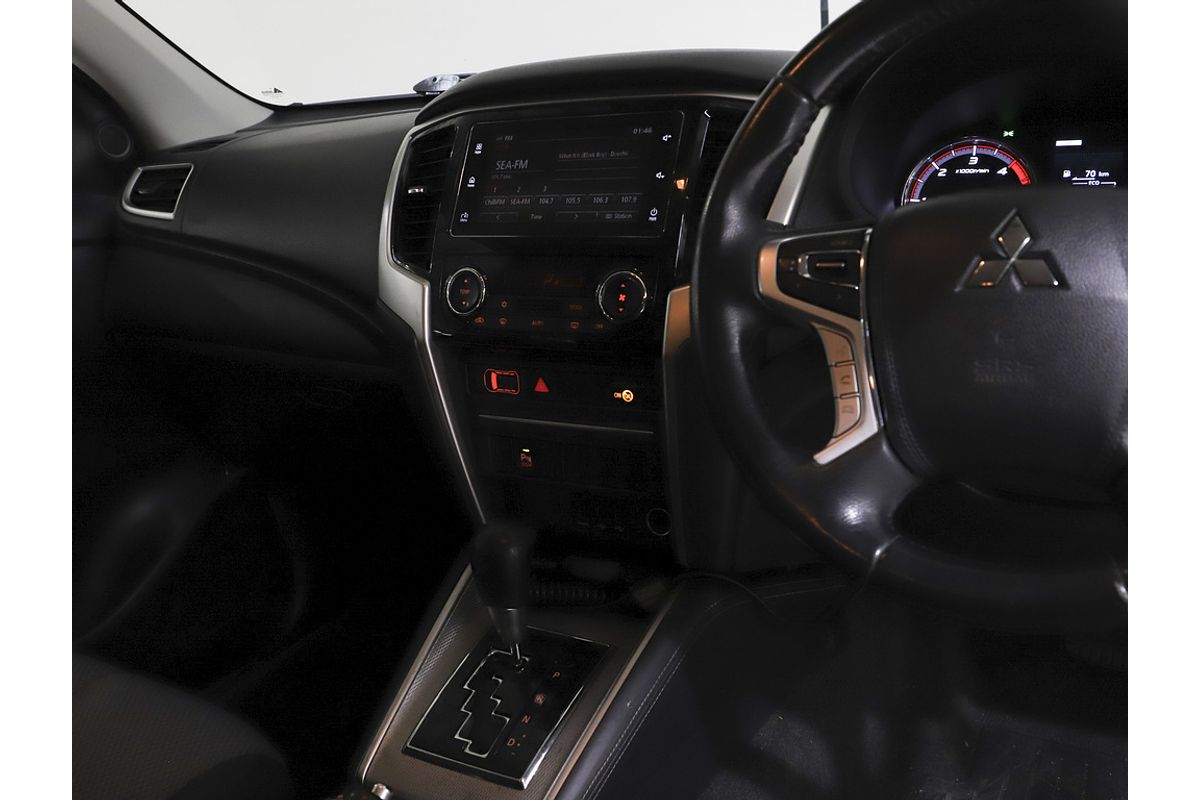2021 Mitsubishi MR Triton GLX-R 2.4L D 6A/T 4X4 DC PU