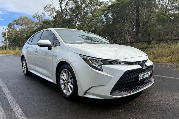 2021 Toyota Corolla Ascent Sport Hybrid ZWE211R