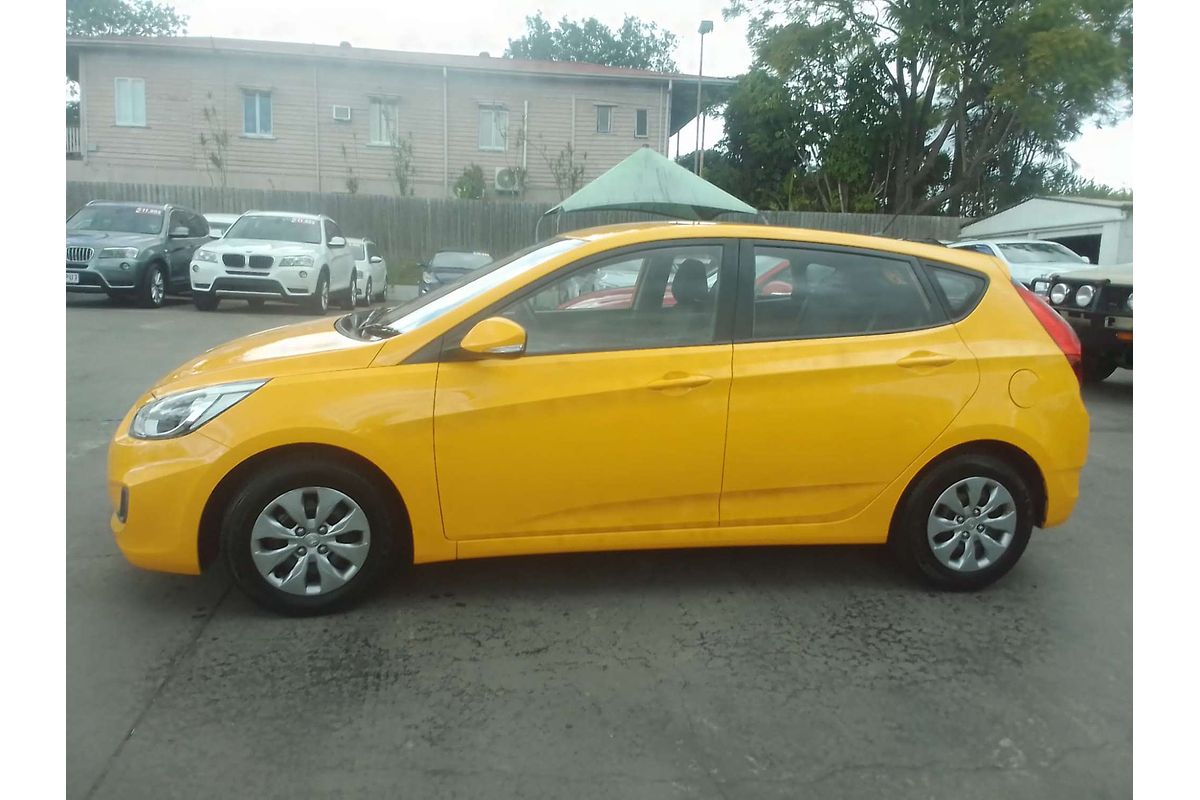 2017 Hyundai Accent Sport RB5