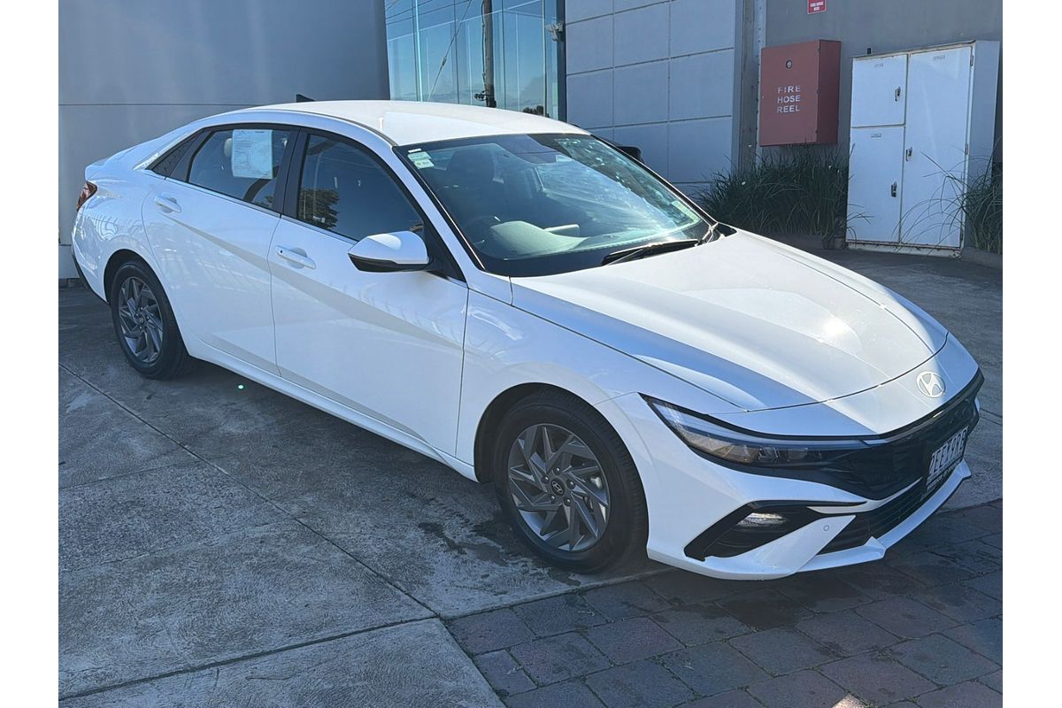2025 Hyundai i30 Elite Hybrid CN7.V4