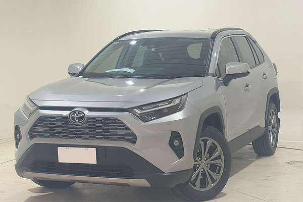 2025 Toyota RAV4 GXL AXAH52R
