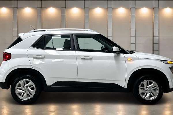 2023 Hyundai Venue QX.V5