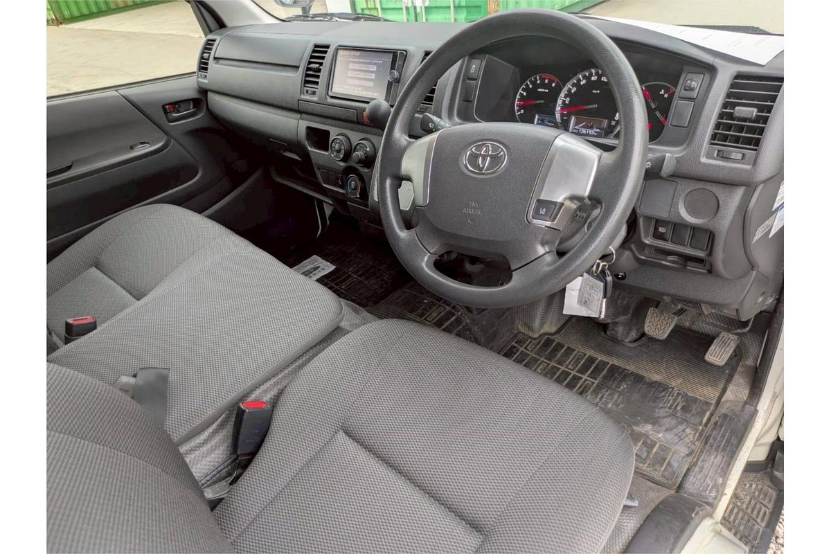 2019 Toyota Hiace Long DX 4WD