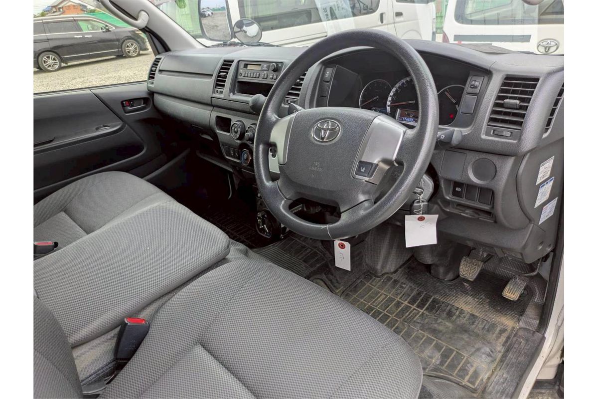 2019 Toyota Hiace Long DX 4WD
