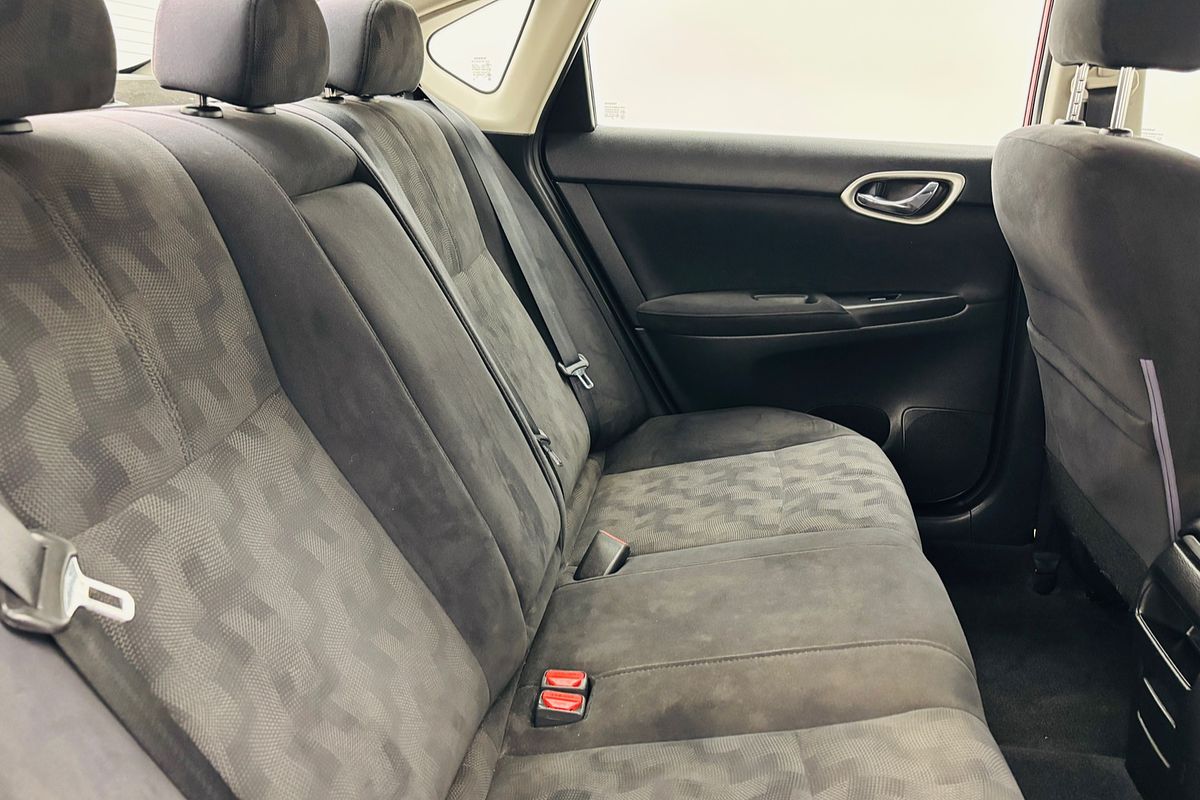 2015 NISSAN PULSAR ST  4D SEDAN 4CYL