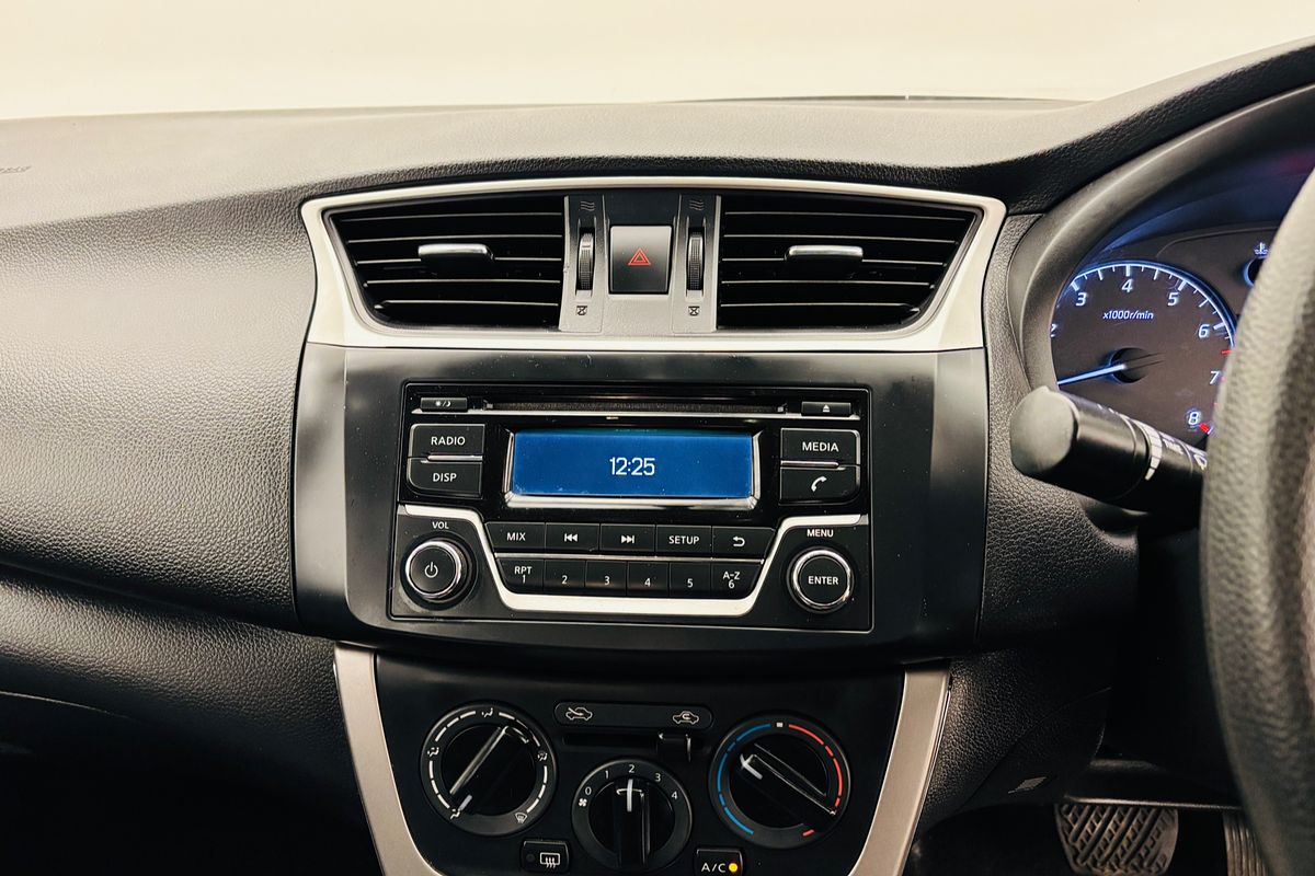 2015 NISSAN PULSAR ST  4D SEDAN 4CYL