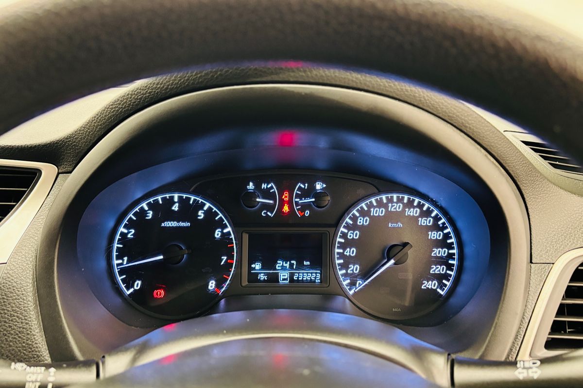 2015 NISSAN PULSAR ST  4D SEDAN 4CYL