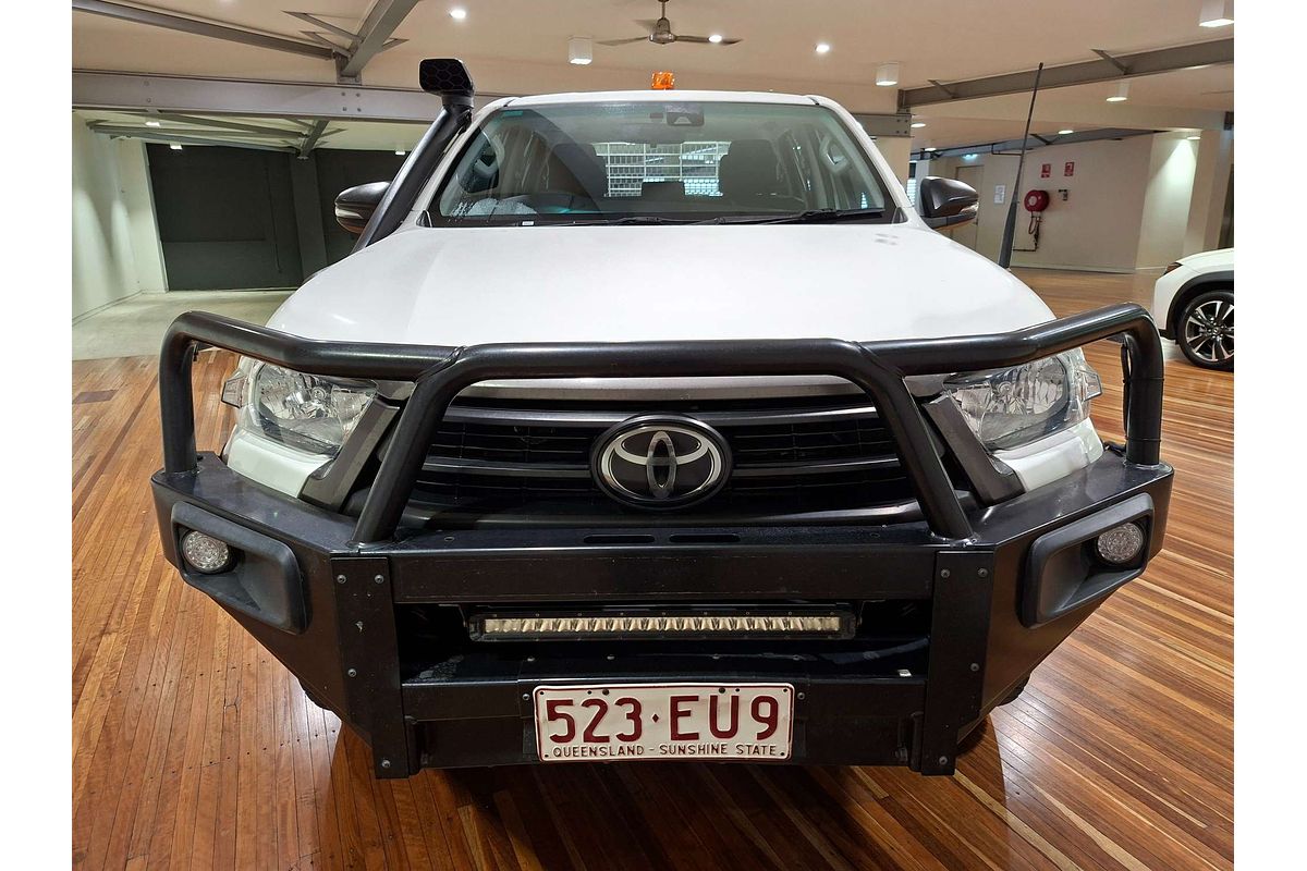 2022 Toyota Hilux SR GUN126R