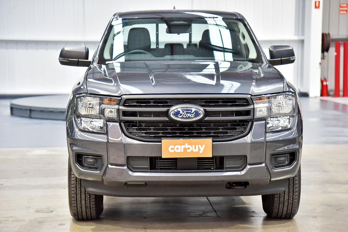 2025 Ford Ranger XL 4X4 2.0L