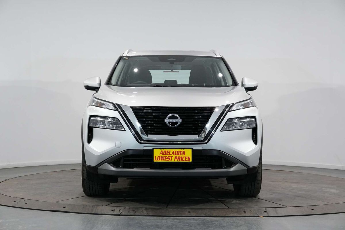 2024 Nissan X-TRAIL ST T33
