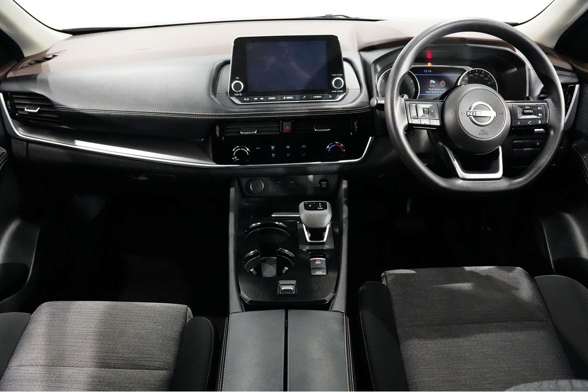 2024 Nissan X-TRAIL ST T33