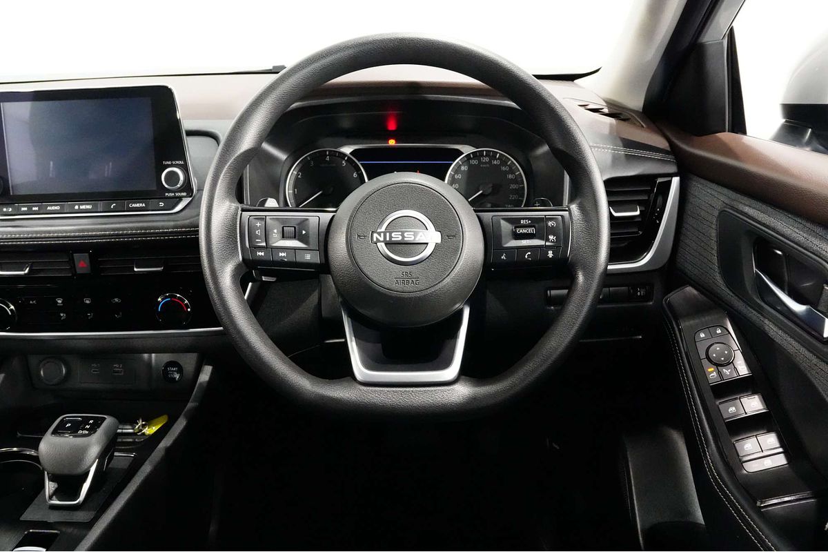 2024 Nissan X-TRAIL ST T33