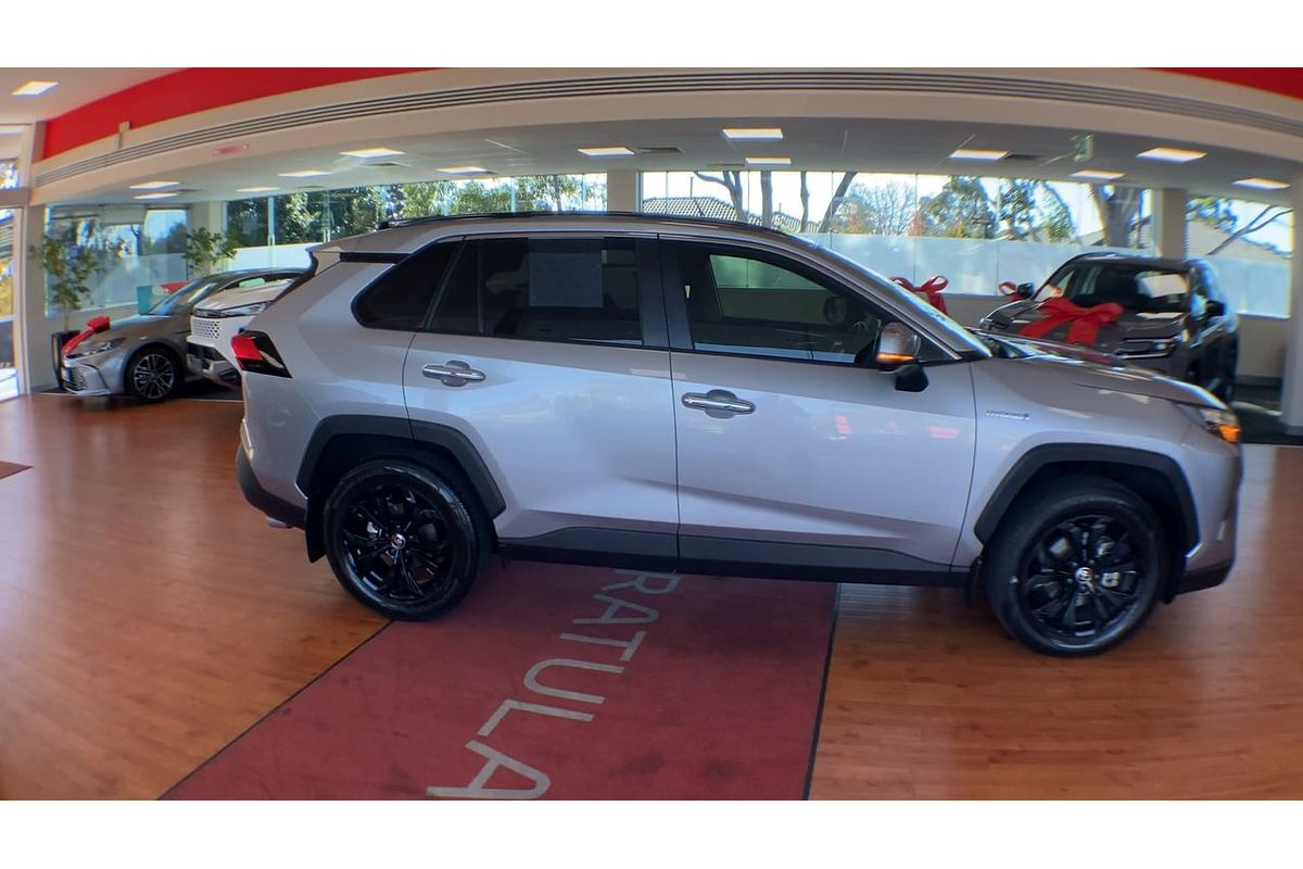 2022 Toyota RAV4 Cruiser AXAH54R