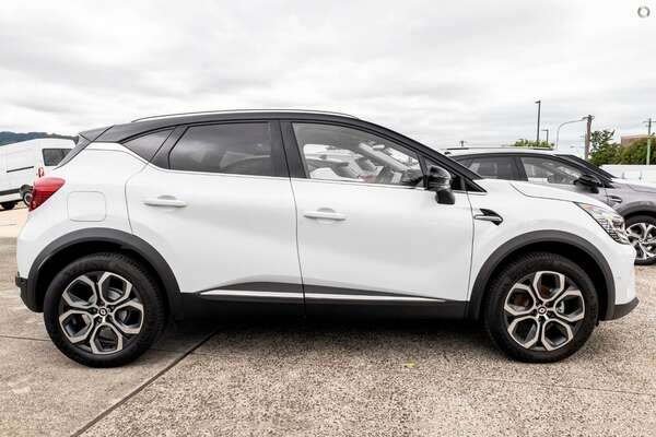 2022 Renault Captur Intens XJB