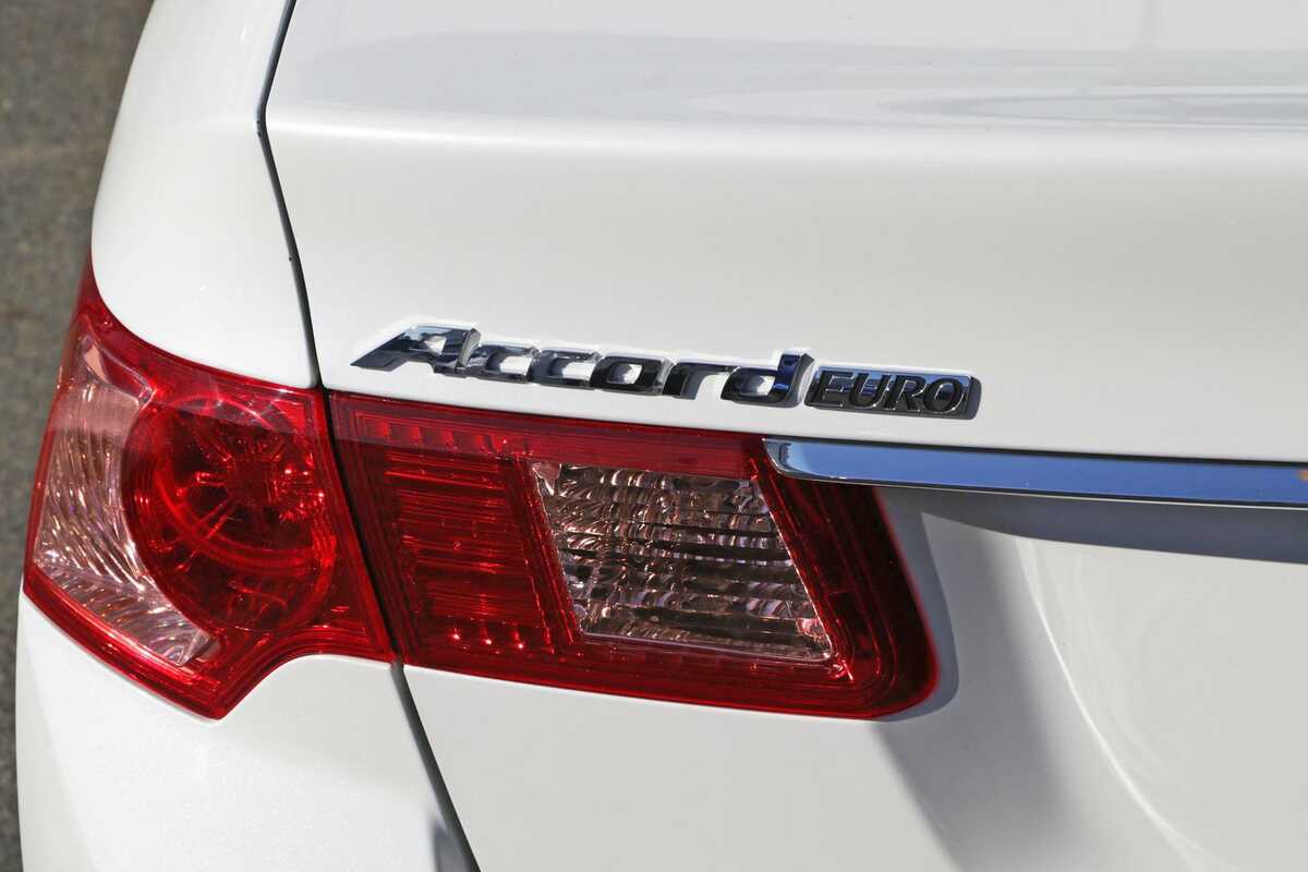 2012 Honda Accord Euro  8th Gen