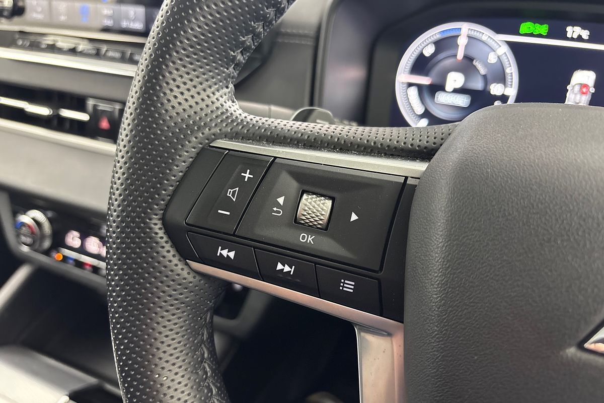 2024 Mitsubishi Outlander PHEV Exceed ZM