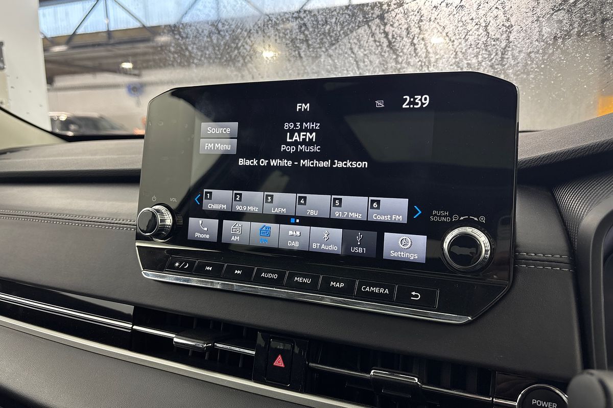 2024 Mitsubishi Outlander PHEV Exceed ZM
