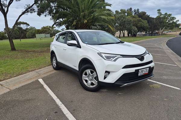 2018 Toyota RAV4 GX ALA49R