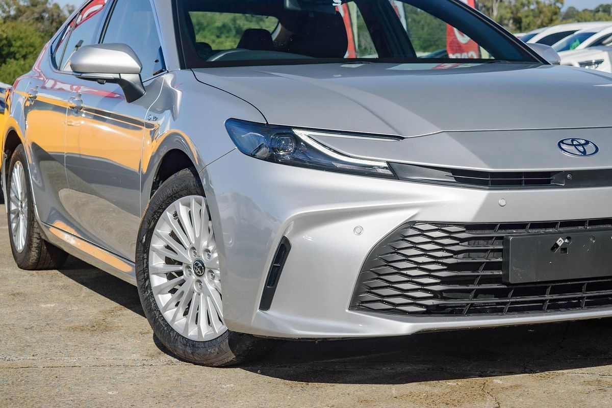 2025 Toyota Camry Ascent AXVH80R