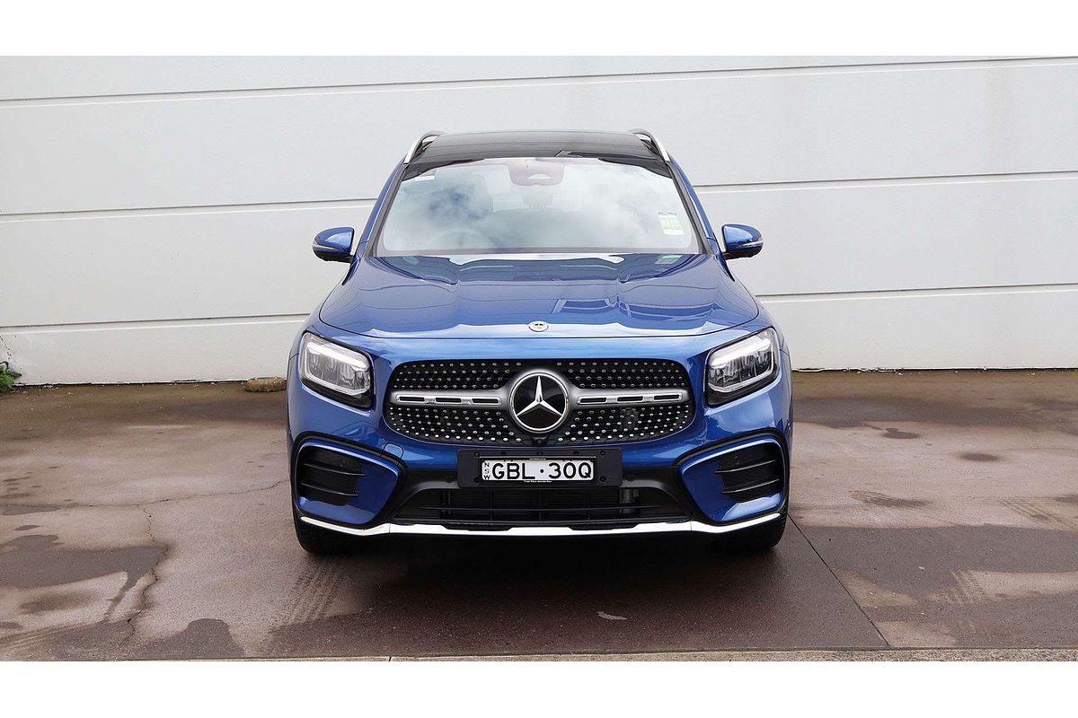 2026 Mercedes-Benz 200