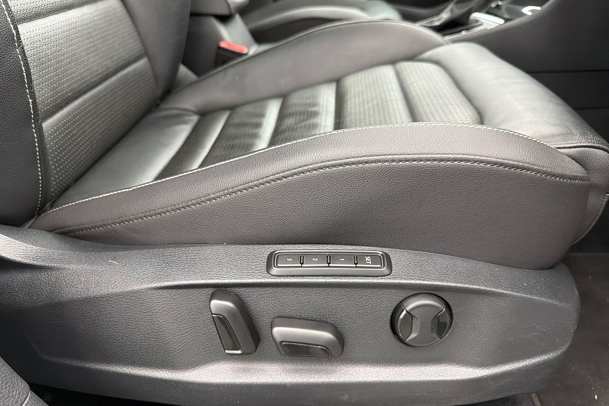 2020 Volkswagen Golf 110TSI Highline 7.5