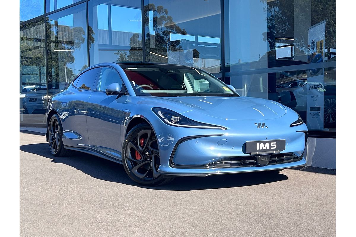 2026 MG IM5 Platinum P12L