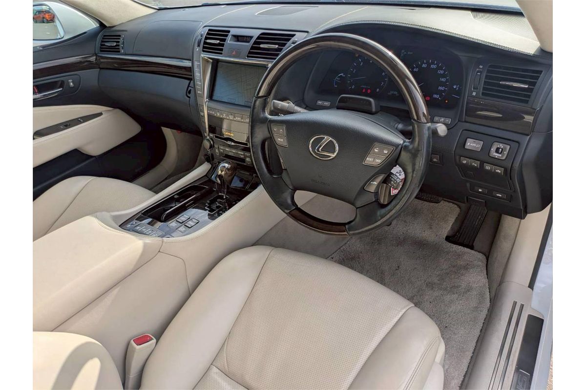 2007 Lexus LS LS600hL UVF46R