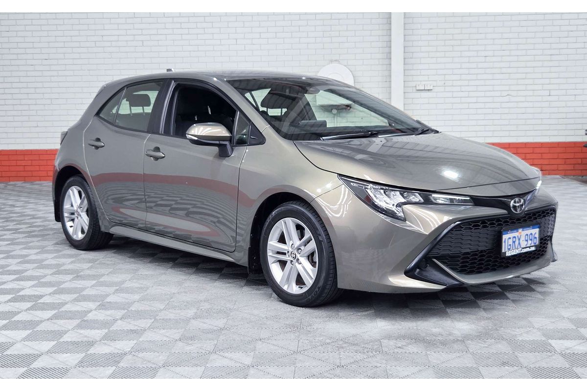 2018 Toyota Corolla Ascent Sport MZEA12R