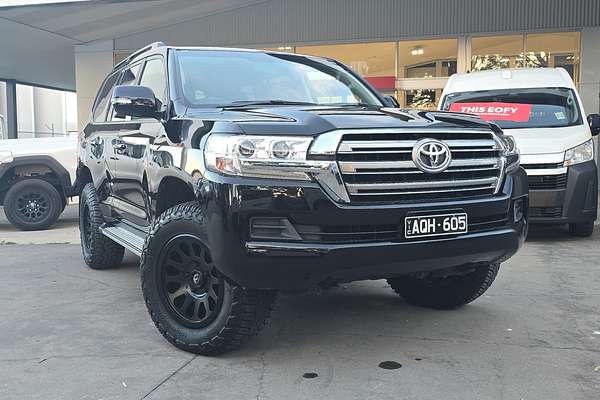 2017 Toyota Landcruiser GXL VDJ200R