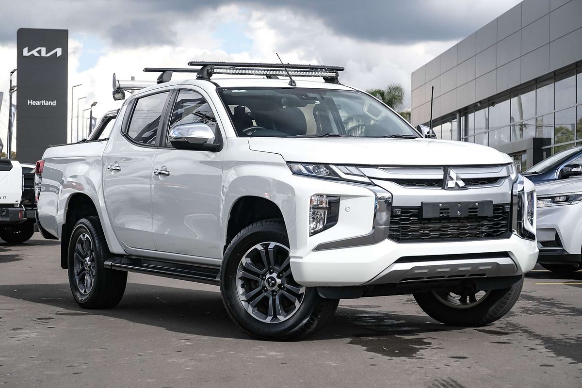 2023 Mitsubishi Triton GLS MR 4X4
