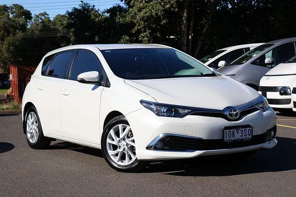 2018 Toyota Corolla Ascent Sport ZRE182R