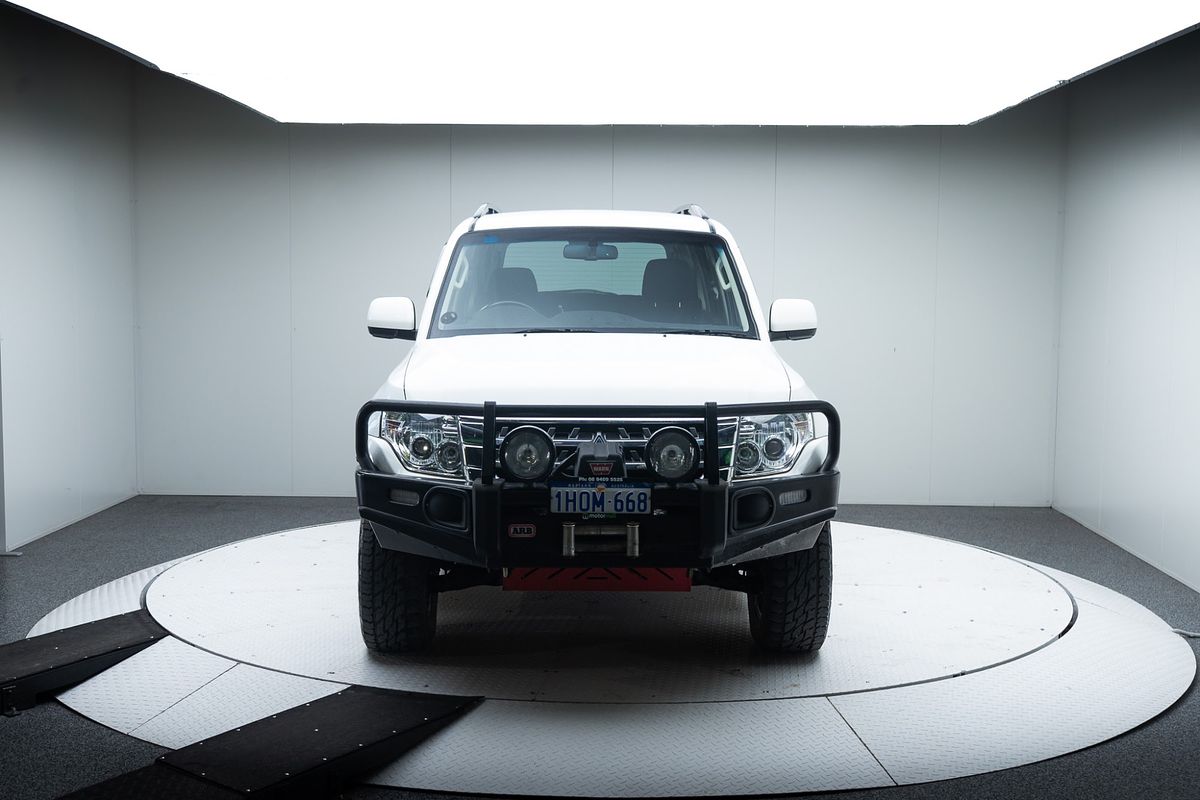 2017 Mitsubishi Pajero GLX NX