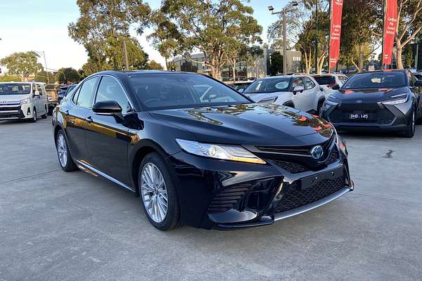 2020 Toyota Camry SL