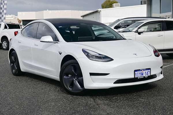 2020 Tesla Model 3 Standard Range Plus