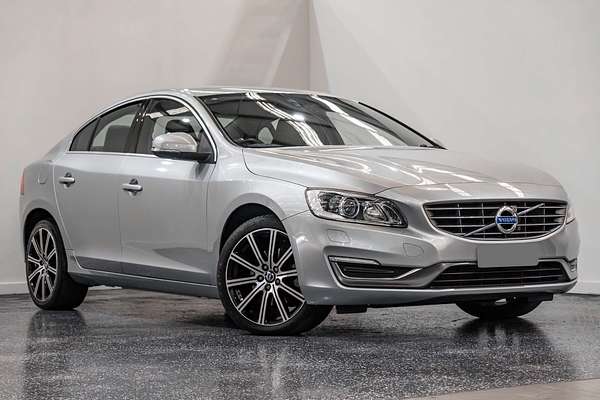 2014 Volvo S60 T4 Kinetic