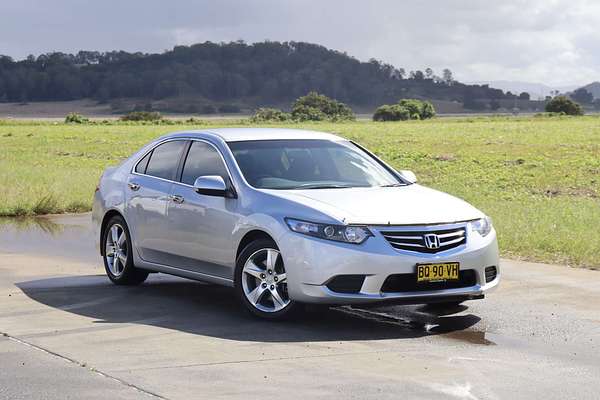 2012 Honda Accord VTi-L 8th Gen