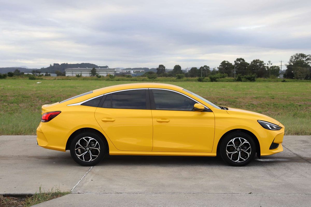 2023 MG MG5 VIBE MY23