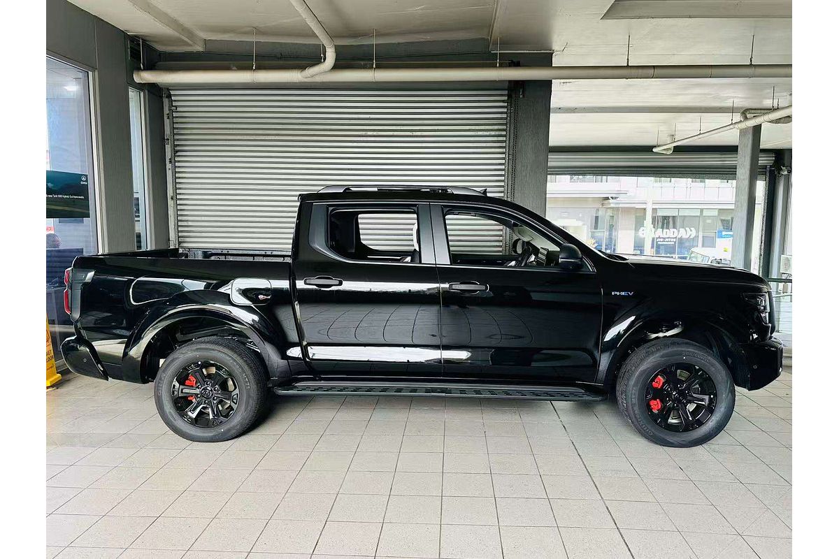 Ute Cannon Alpha ULTRA PHEV 4W Ute Cannon Alpha ULTRA PHEV 4W