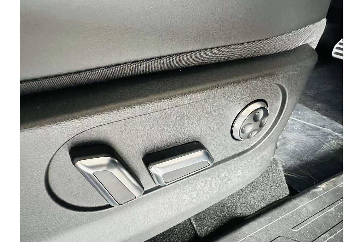 Ute Cannon Alpha ULTRA PHEV 4W