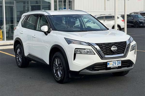2024 Nissan X-TRAIL ST T33
