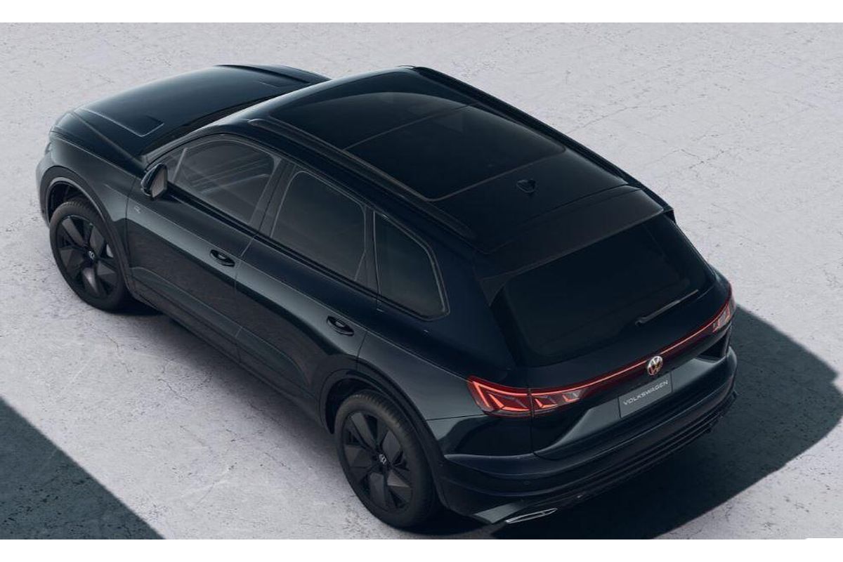2026 Volkswagen Touareg 210TDI Wolfsburg Edition RC