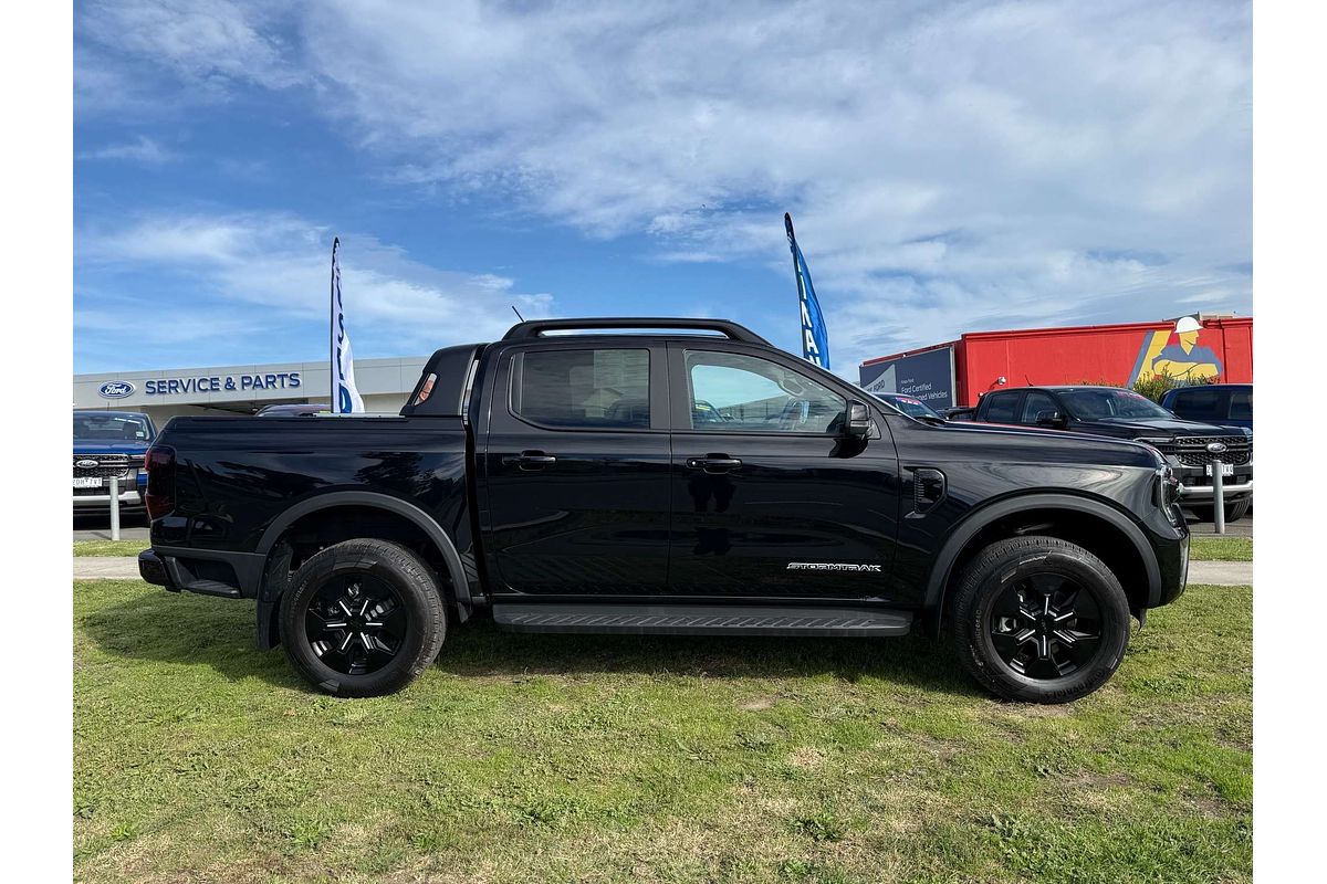2025 Ford Ranger PHEV Stormtrak 4X4 2.3L