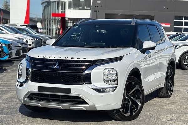 2023 Mitsubishi Outlander Exceed Tourer ZM