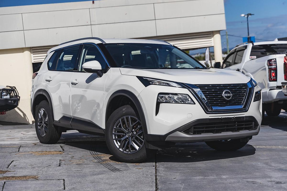 2023 Nissan X-TRAIL ST T33