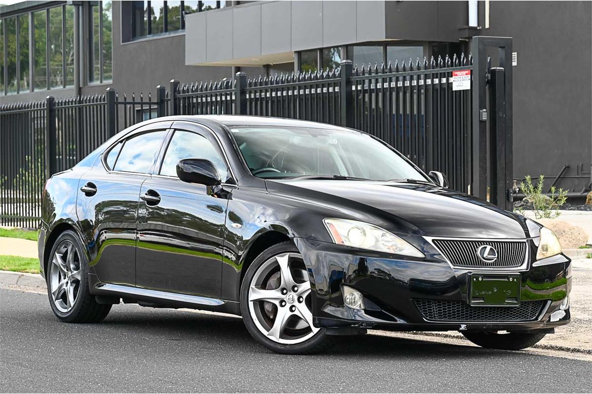 2006 Lexus IS IS350 Version S GSE21