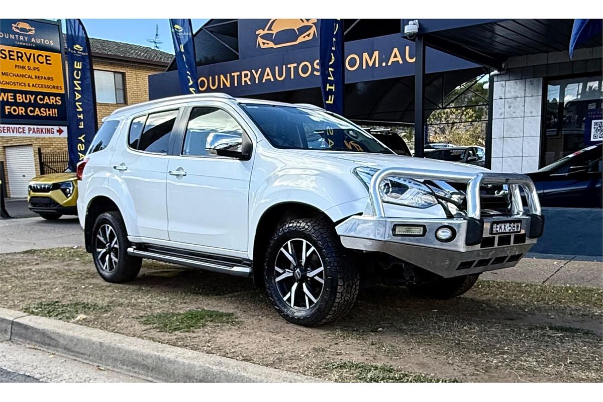 2020 Isuzu MU-X LS-T